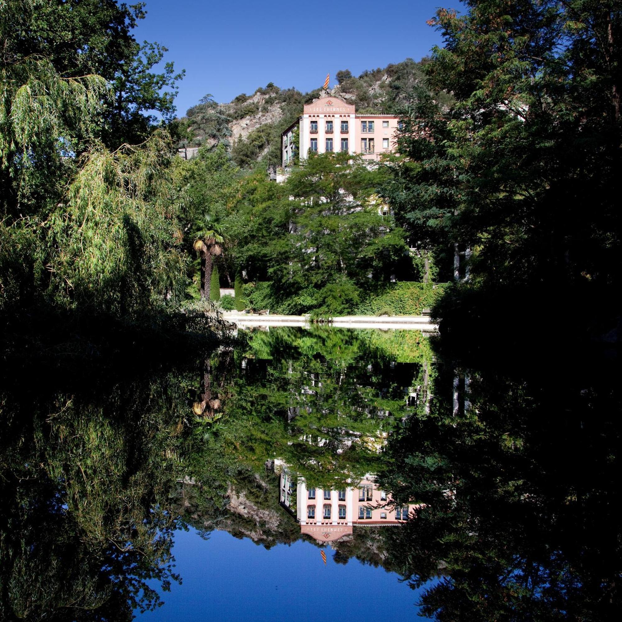 Le Grand Hotel Moltig les Bains Bagian luar foto