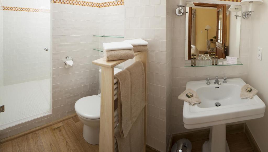 Le Grand Hotel Moltig les Bains Ruang foto